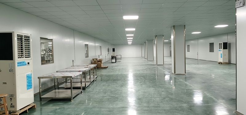 紙巾廠降溫工程用星科工業(yè)省電空調(diào).jpg 紙巾廠降溫工程用星科工業(yè)省電空調(diào).jpg